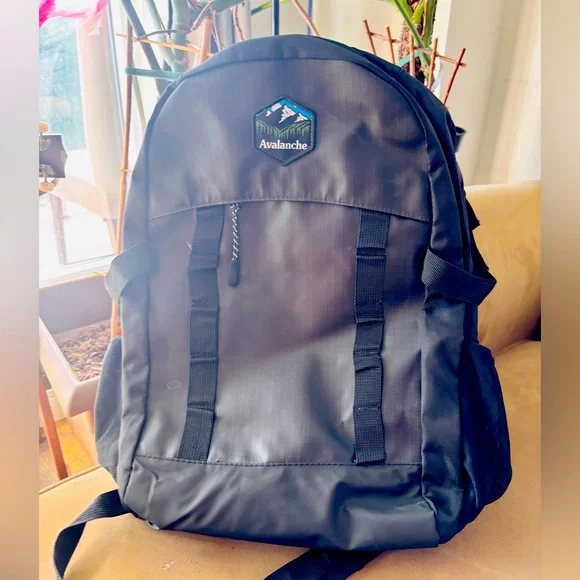 Avalanche School Backpack - Picture 2 of 3